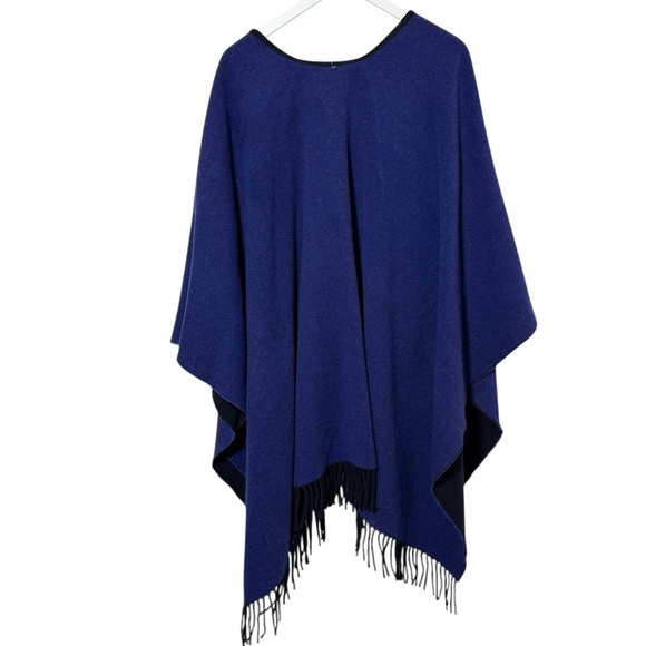 Banana Republic Reversible Double Faced Poncho Navy NWT OS Ruana Wrap Fringe - Picture 4 of 6